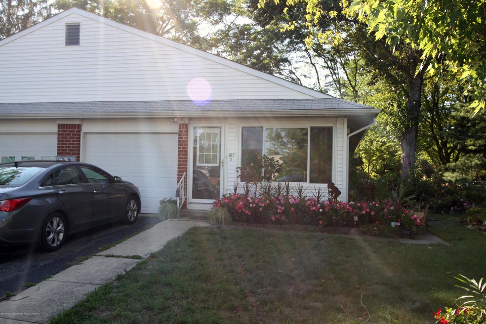 Welcome To 195-d Laurel Dr