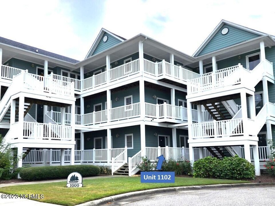 1102 Day Beacon Dr, Belhaven, NC 27810 - photo 1