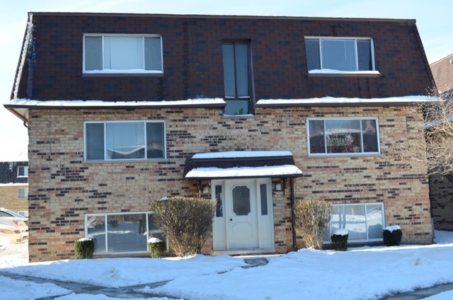 10030 Holly Ln unit 2N, Des Plaines, IL 60016 - photo 1