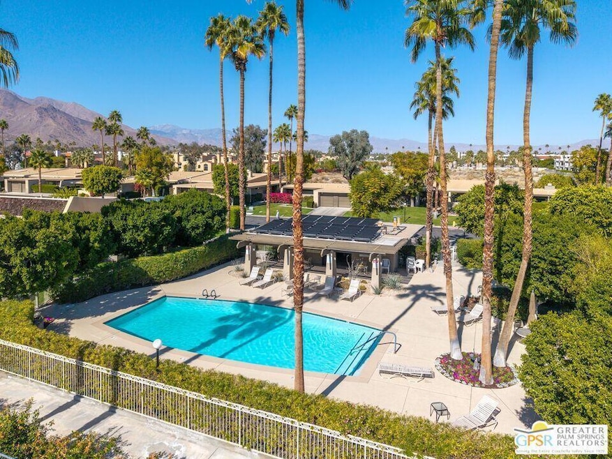 Rose Garden Pool