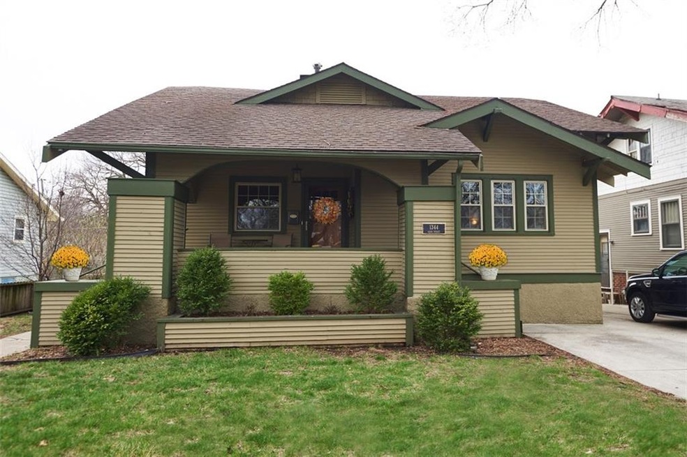 1344 42nd St, Des Moines, IA 50311 - photo 1
