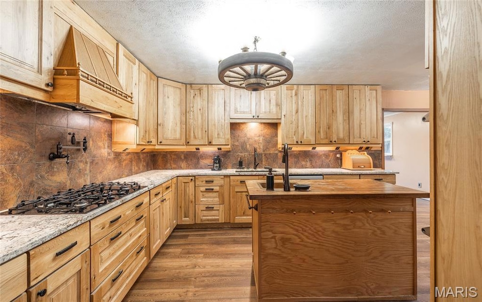 For Sale $625,000 • Co-Listing Agent