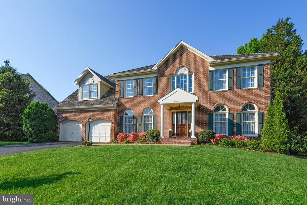 5434 Ashleigh Rd, Fairfax, VA 22030 - photo 1