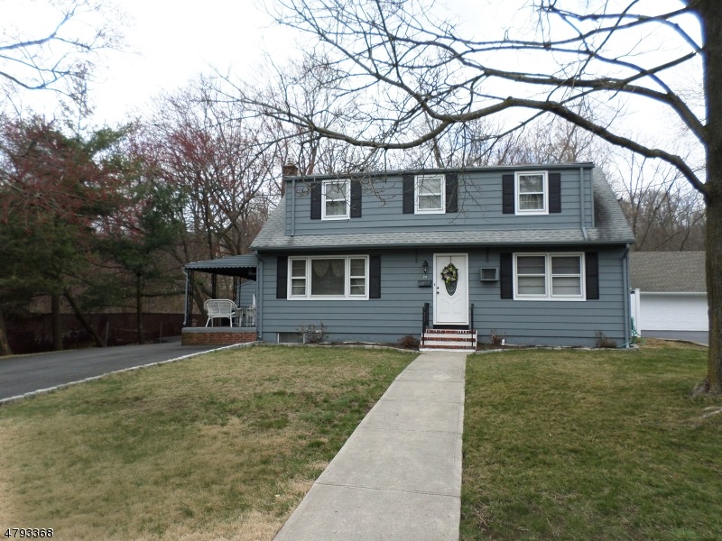 34 Willow Brook Ct, North Haledon, NJ 07508 - photo 1