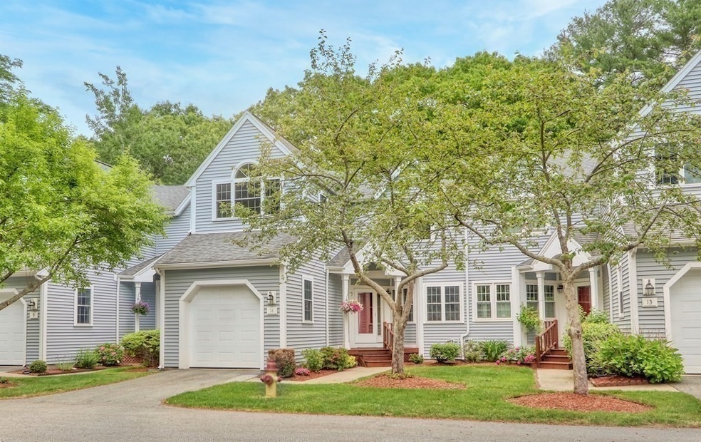 11 Greystone Ct, Burlington, MA 01803 - photo 1
