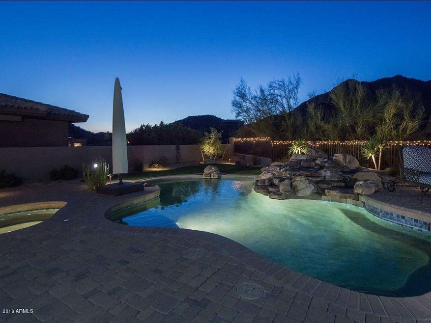 044_Pool Side at Twilight