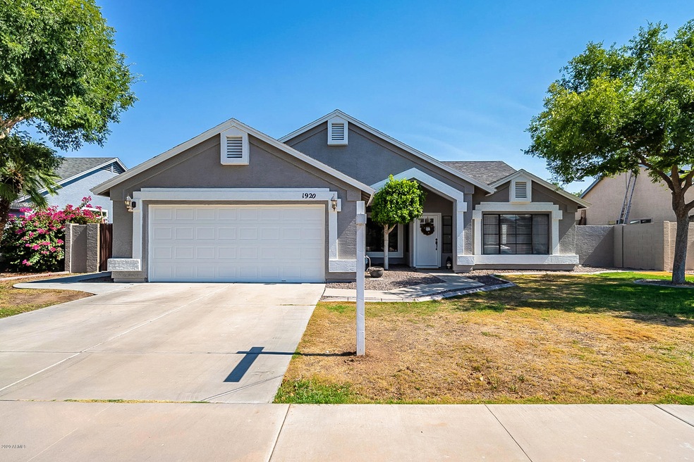 1920 E Jasper Dr, Chandler, AZ 85225 - photo 1