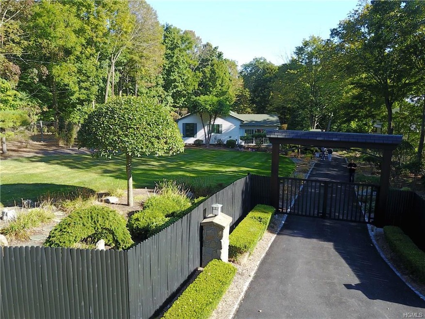 300 Forest Rd, Monroe, NY 10950 - photo 1