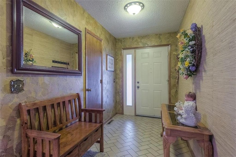 6516 Widmer Rd, Shawnee, KS 66216 - photo 1