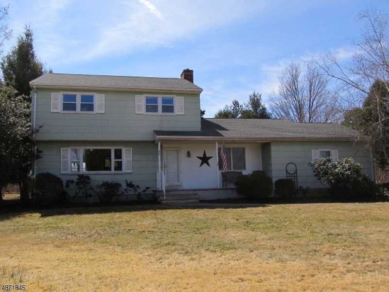 207 Township Line Rd, Belle Mead, NJ 08502 - photo 1