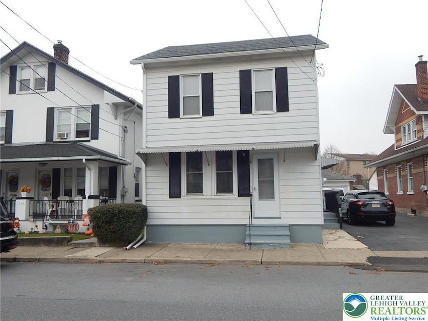 1342 Stewart St, Northampton, PA 18067 - photo 1