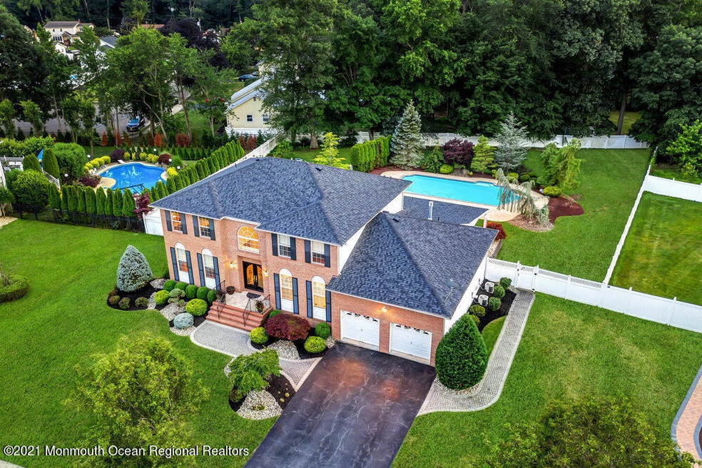 142 Serpentine Dr, Morganville, NJ 07751 - photo 1