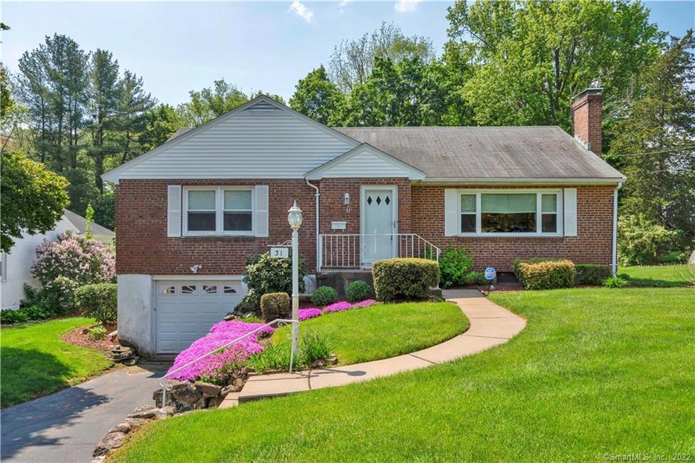 Great Curb Appeal.