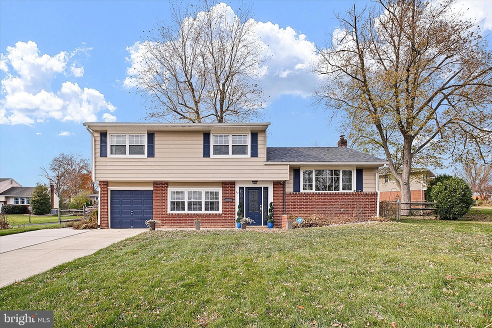 Under Contract $425,000 • Co-Listing Agent