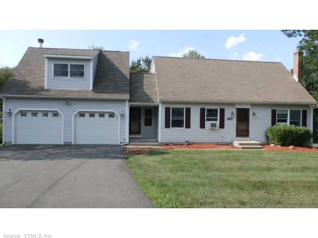 Exterior Front. Welcome home to 321 Hobart Street.