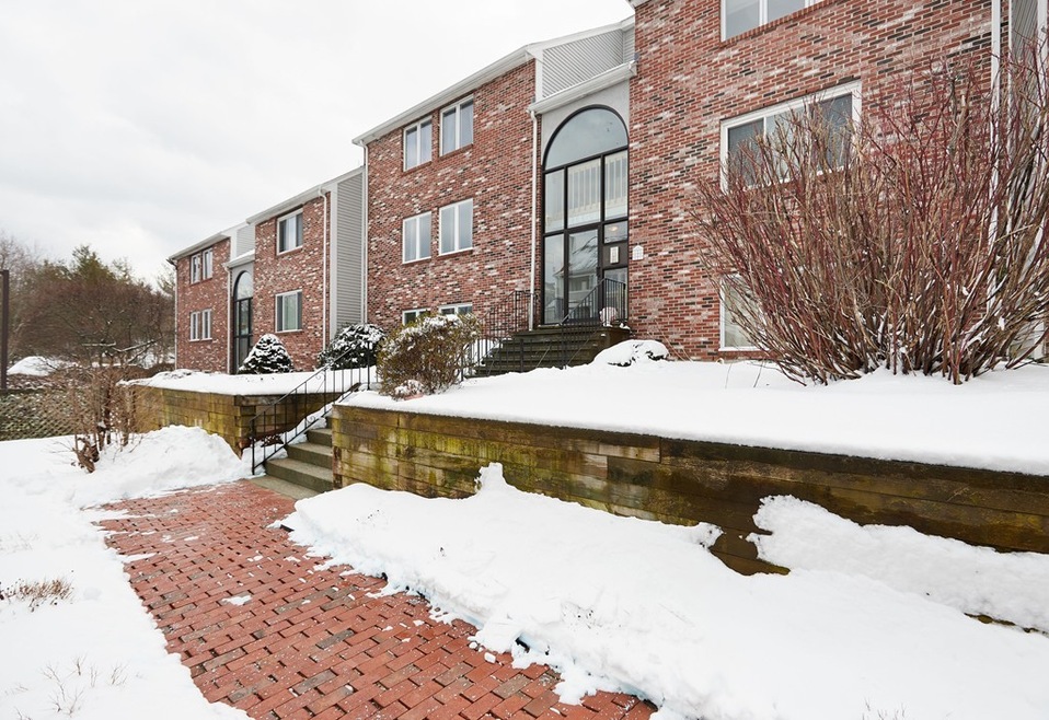 114 Burkhall St unit K, South Weymouth, MA 02190 - photo 1
