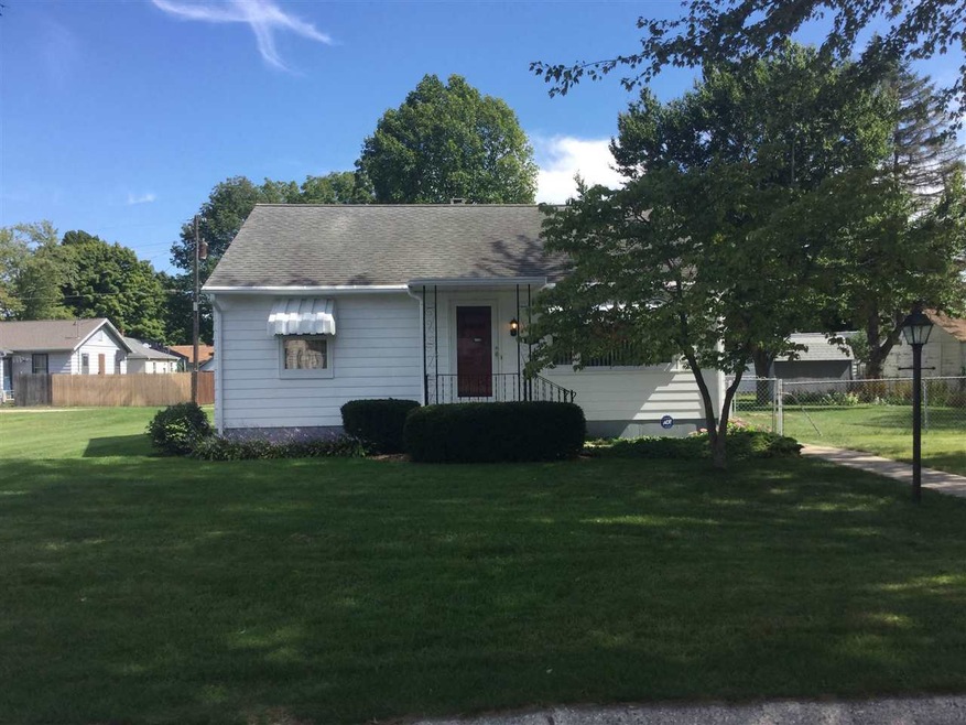 2106 S Eaton Ave, Muncie, IN 47302 - photo 1