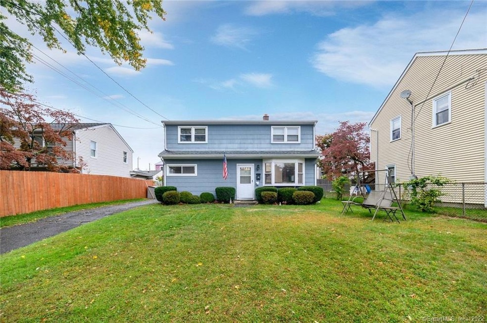 34 Lewelyn Rd, Stamford, CT 06902 - photo 1