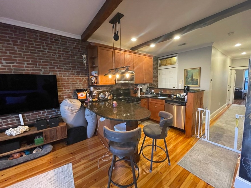 412 E 3rd St unit 2, Boston, MA 02127 - photo 1