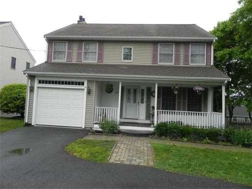 657 Trapelo Rd, Waltham, MA 02452 - photo 1