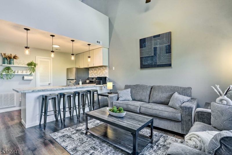 For Rent $2,300/month