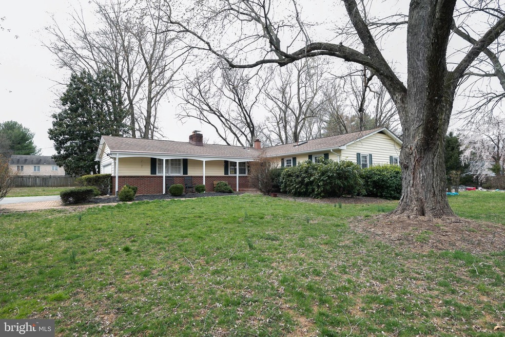 15520 Jones Ln, Gaithersburg, MD 20878 - photo 1