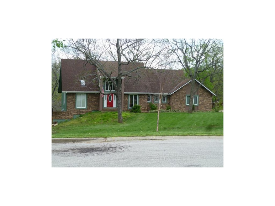 21617 W 71st Terrace, Shawnee, KS 66218 - photo 1