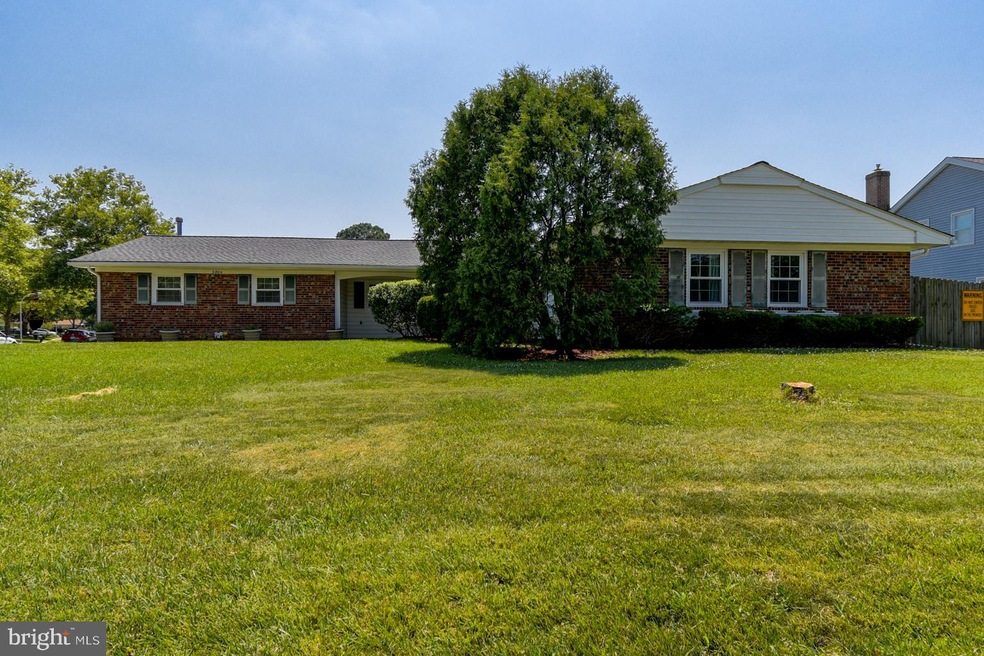 3804 Woodhaven Ln, Bowie, MD 20715 - photo 1