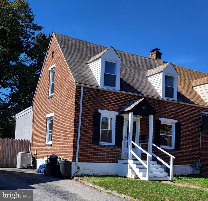 709 Colwell Rd, Swarthmore, PA 19081 - photo 1