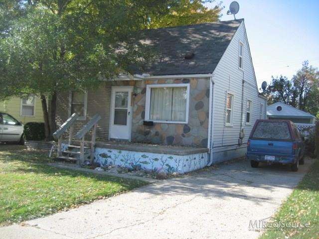 26281 Clancy St, Roseville, MI 48066 - photo 1