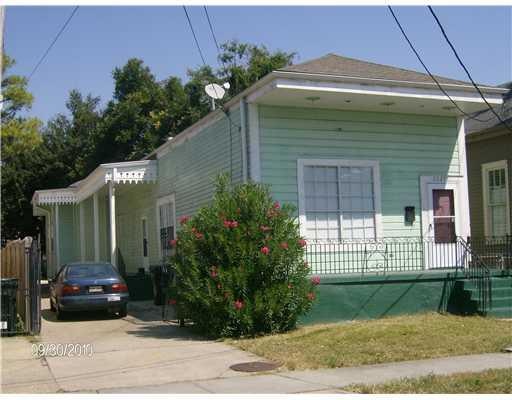 2527 Ursulines Ave, New Orleans, LA 70119 - photo 1