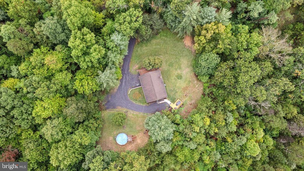 2961 Ridge Hollow Rd, Edinburg, VA 22824 - photo 1