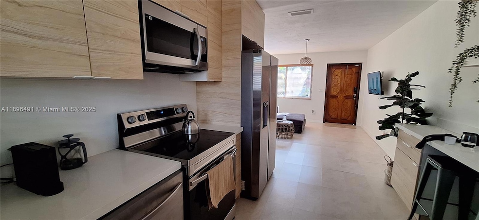 2211 SW 75th Ave unit 2, Miami, FL 33155 - photo 1