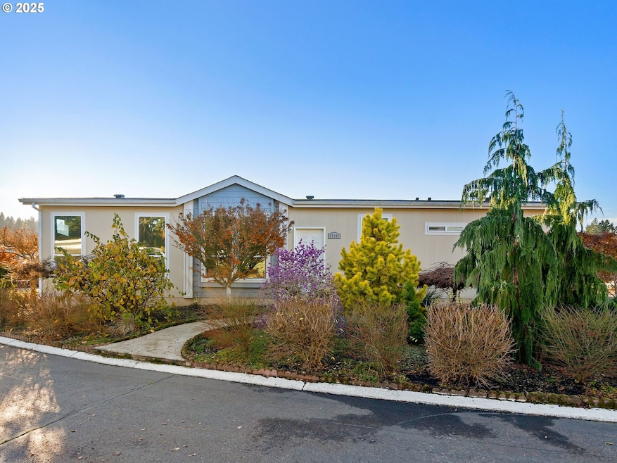 17123 SW Eldorado Dr, Portland, OR 97224 - photo 1