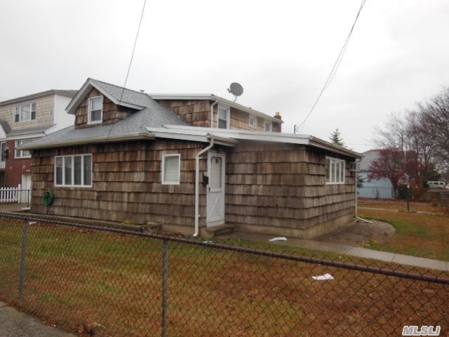 59 Hastings Rd unit 2, Island Park, NY 11558 - photo 1