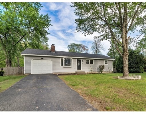 44 Plantation Cir, Greenfield, MA 01301 - photo 1