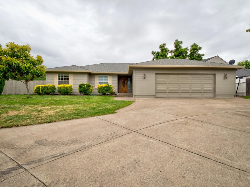 622 E Archwood Dr Finals (33a of 37)