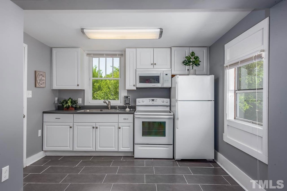 1614 Fayetteville St unit B, Durham, NC 27707 - photo 1