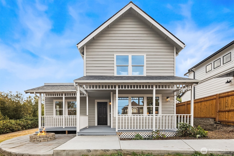 For Sale $774,500 • Co-Listing Agent