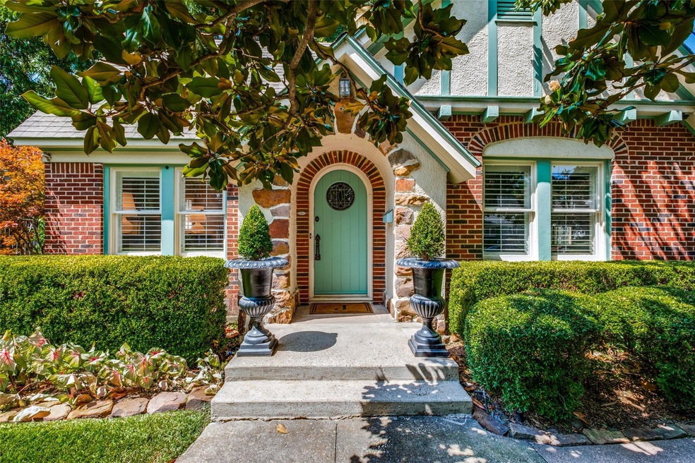 5615 Merrimac Ave, Dallas, TX 75206 - photo 1