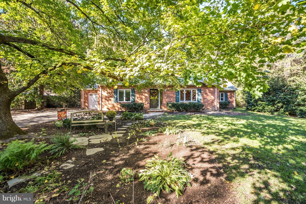 6428 Ichabod Place, Falls Church, VA 22042 - photo 1