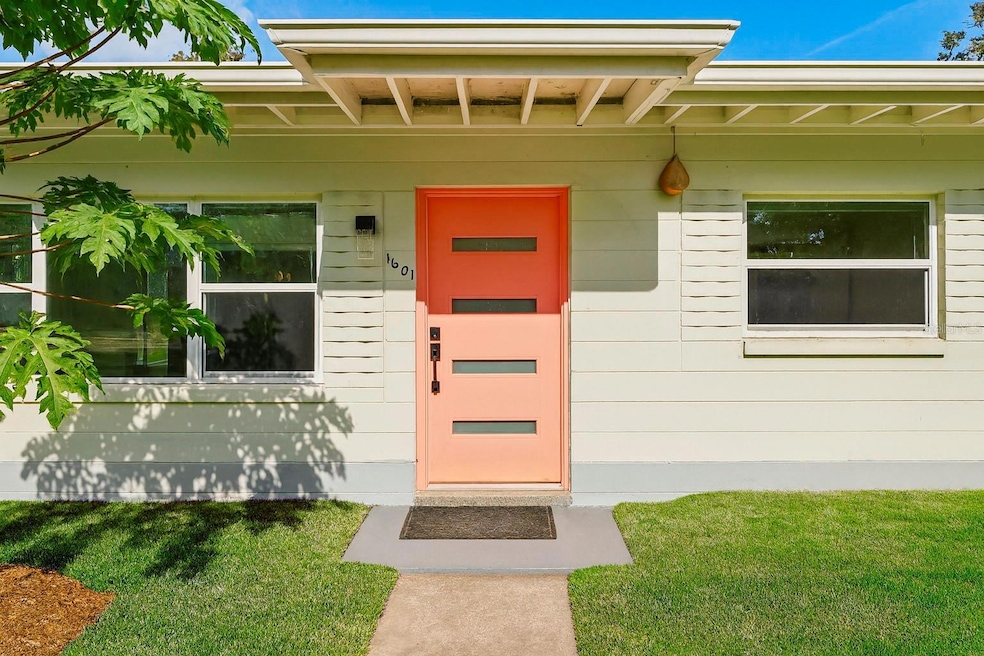 For Rent $2,700/month