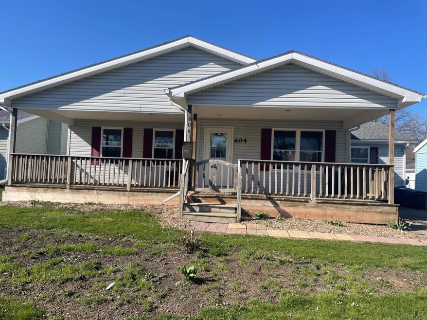 604 Ann St, Frankfort, IN 46041 - photo 1