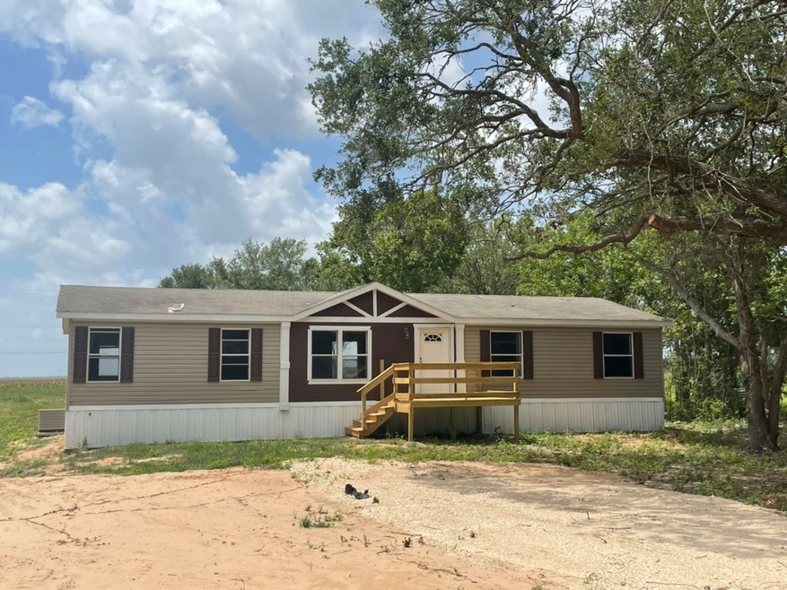 170 Country Oaks St unit 38, Brazoria, TX 77422 - photo 1
