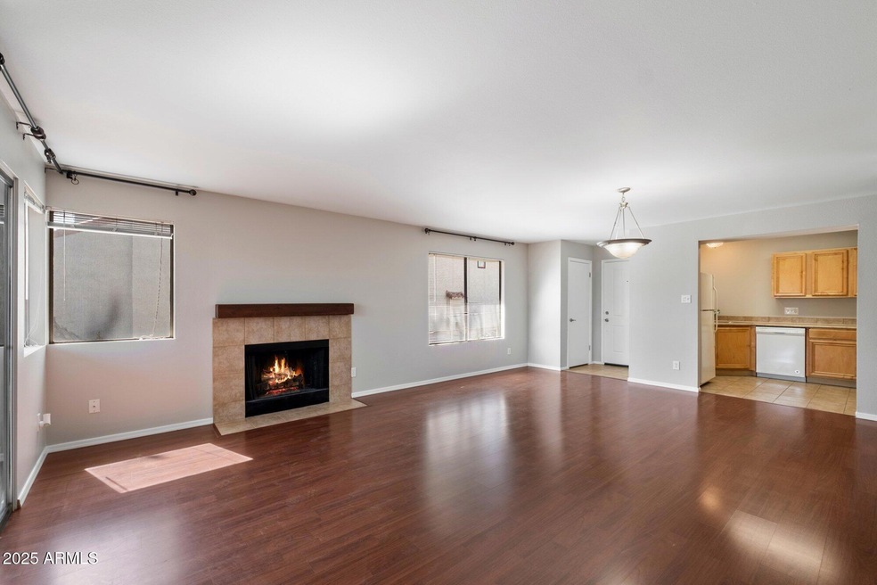 Great Room #1119 3