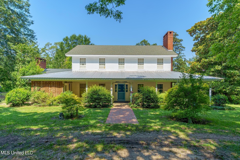 627 Cole Rd, Hattiesburg, MS 39402 - photo 1