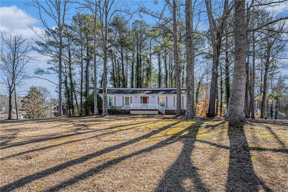 3890 Hanover Ct, Marietta, GA 30062 - photo 1