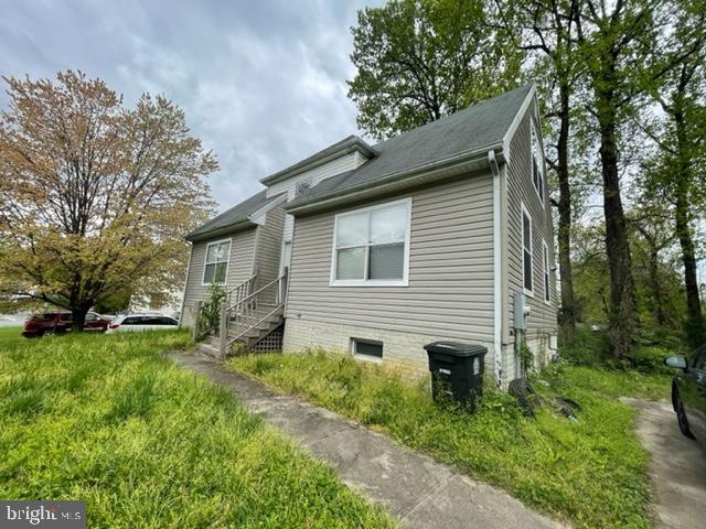 6002 Pemberton Ln, Hyattsville, MD 20785 - photo 1