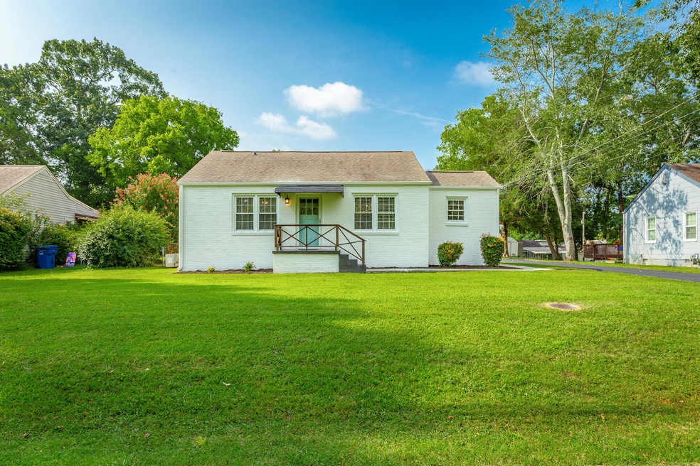 1414 Williams Rd, Hixson, TN 37343 - photo 1