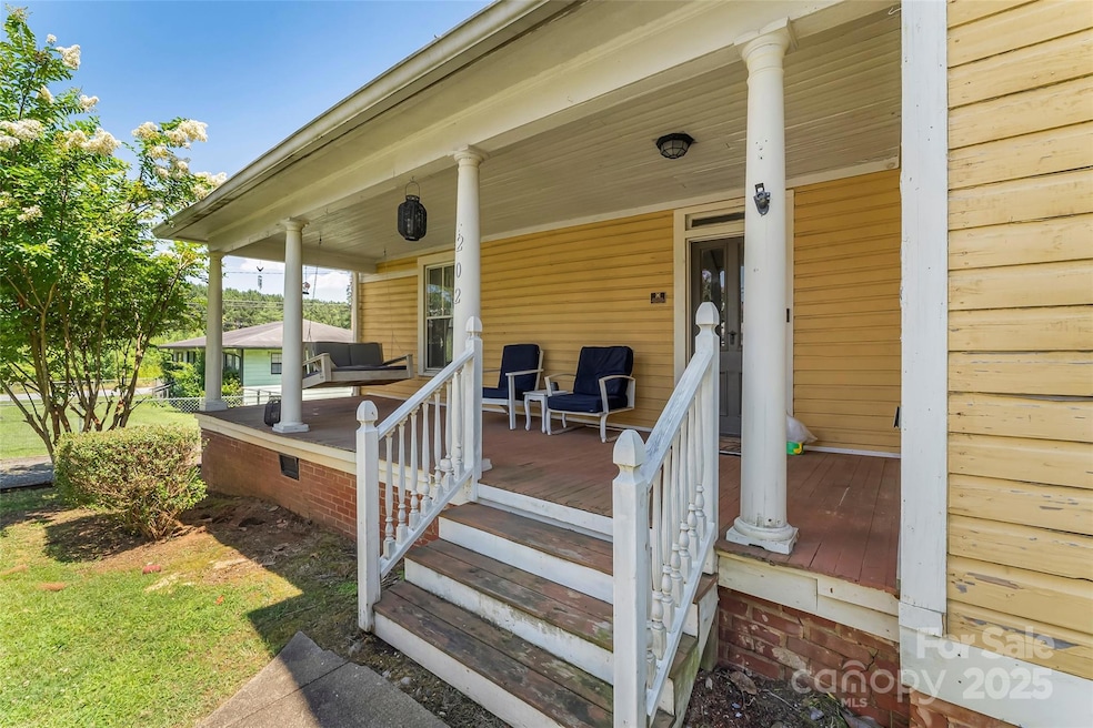 For Sale $260,000 • Co-Listing Agent